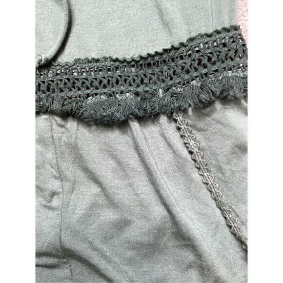 New. Robin Piccone green romper cover-up. Retails $129. XS/S - Picture 9 of 9